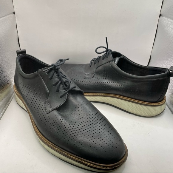 ECCO ST.1 Hybrid Perforated Oxford Black Perforated Full Grain Leather 12 - Picture 1 of 7